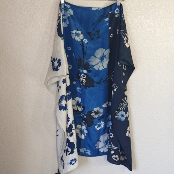 Jenny James Silk Scarf Blue Florals 65"x 41" - Picture 2 of 7